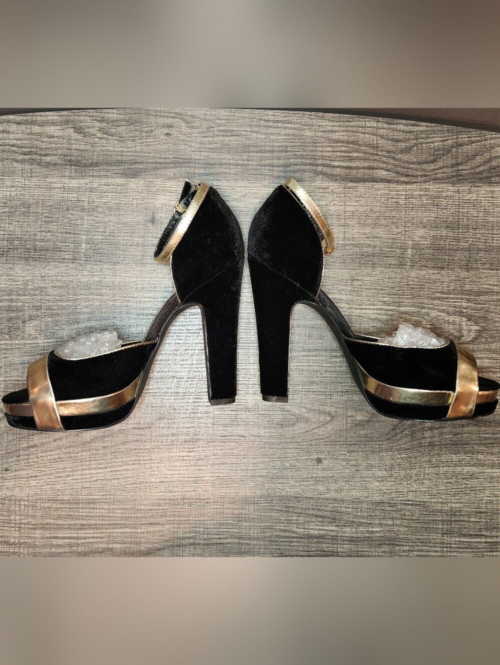 N By Nicole Miller Black Velvet & Gold Tone Platform Ankle-Strap Heels Size 8 - Picture 9 of 16